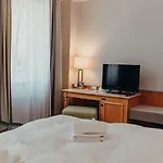 Jungclaus Otel Wentorf bei Hamburg