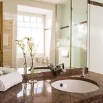 Jungclaus Otel 3*