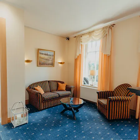 Jungclaus Hotel 3*